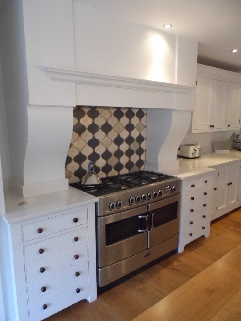 Cocina Cocina rustica Cocina españa Cocina galicia Cocina a coruña Cocina inglesa Muebles de cocina Encimera Cocina nueva Hecho a medida Hecho a mano Diseñado individualmente Pintado a mano Rustico Madera Kitchen Rustic kitchen Kitchen spain Kitchen coruña Kitchen galicia Spain kitchen galician Kitchen kitchen a coruna english Kitchen Kitchen furniture Worktop new kitchen Tailor-made Custom made Handmade individually designed Hand painted Rustic Wood Woodwork